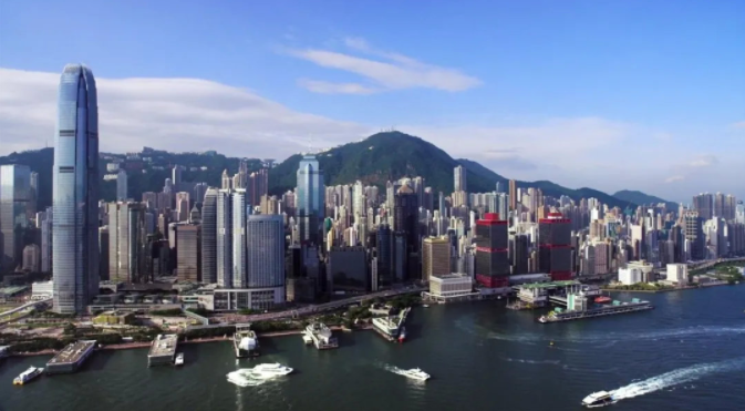 香港定居后，內(nèi)地戶口和身份證該如何處理呢？