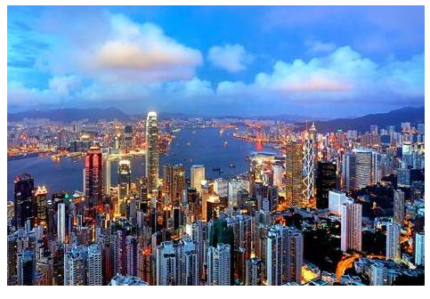 留學(xué)香港中介費用多少錢呢？