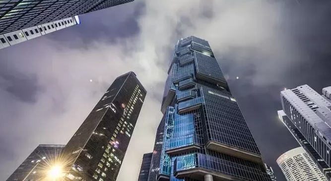 申請(qǐng)香港留學(xué)很簡(jiǎn)單嗎？